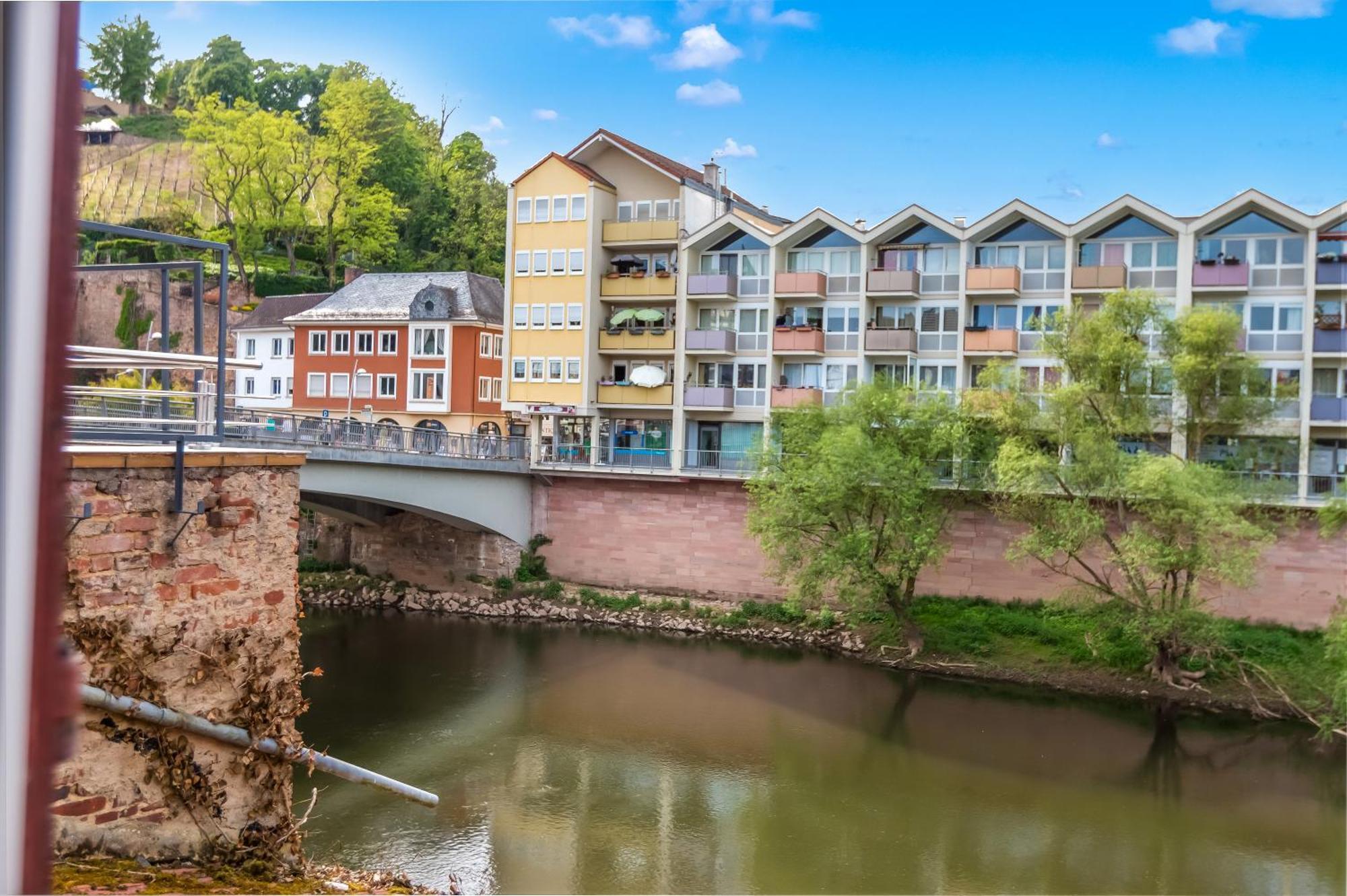 Altstadt Apartment Am Wasser Mit Parkplatz Und Grossem Garten Bad Kreuznach Kültér fotó