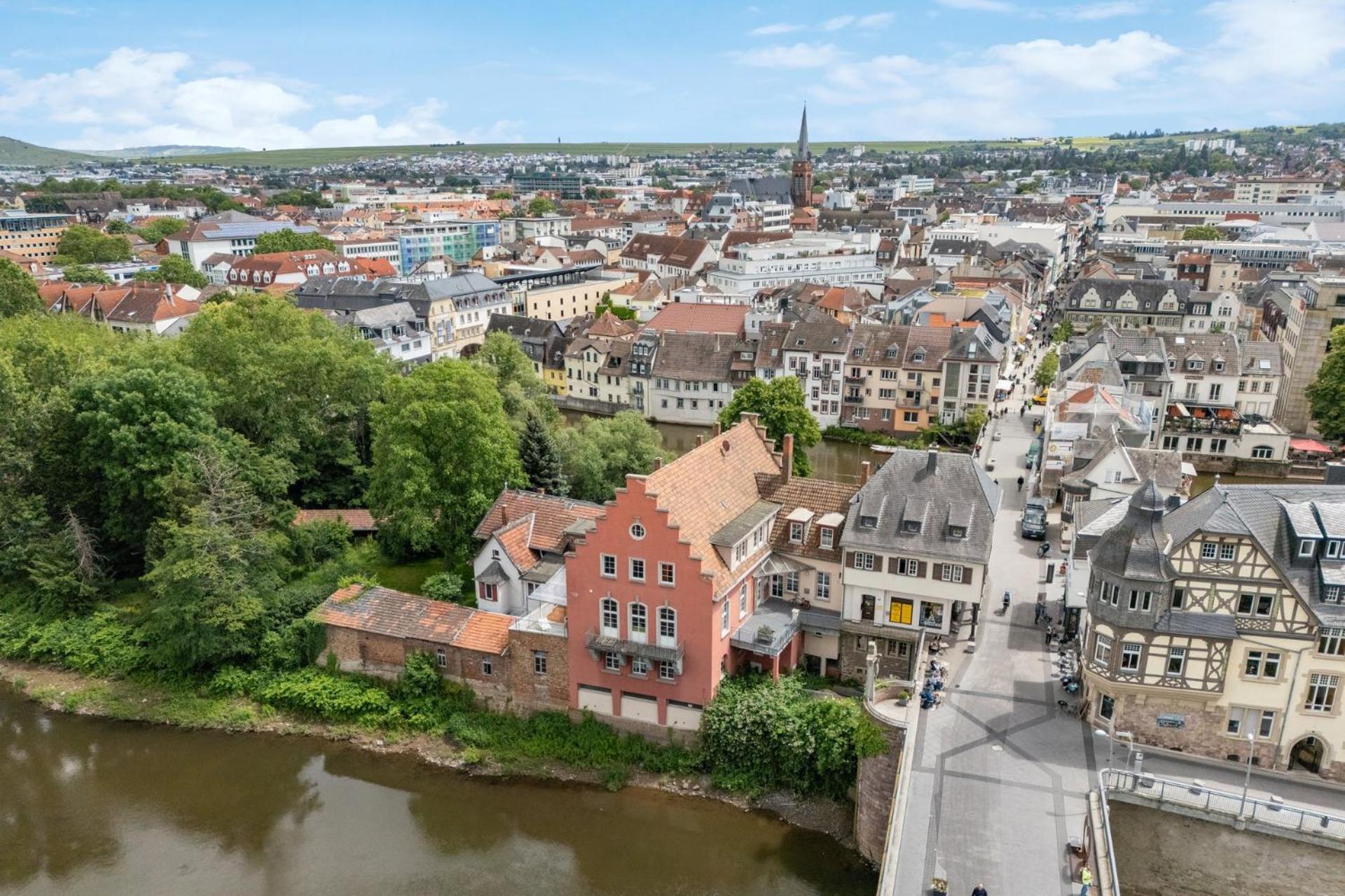 Altstadt Apartment Am Wasser Mit Parkplatz Und Grossem Garten Bad Kreuznach Kültér fotó